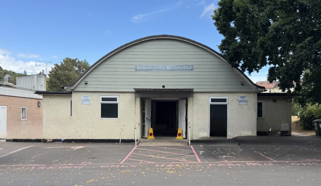 Broadstone War Memorial Hall, Poole